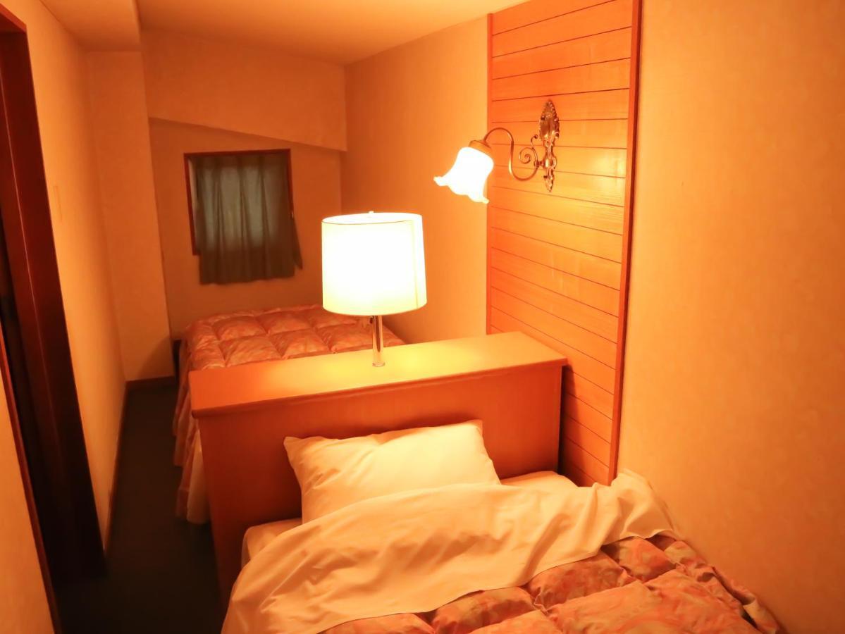 Hotel Sankt Moritz Shiga Shimotakai Exterior photo