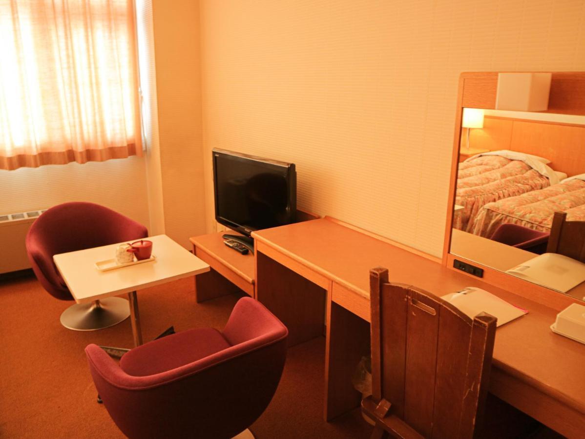 Hotel Sankt Moritz Shiga Shimotakai Exterior photo